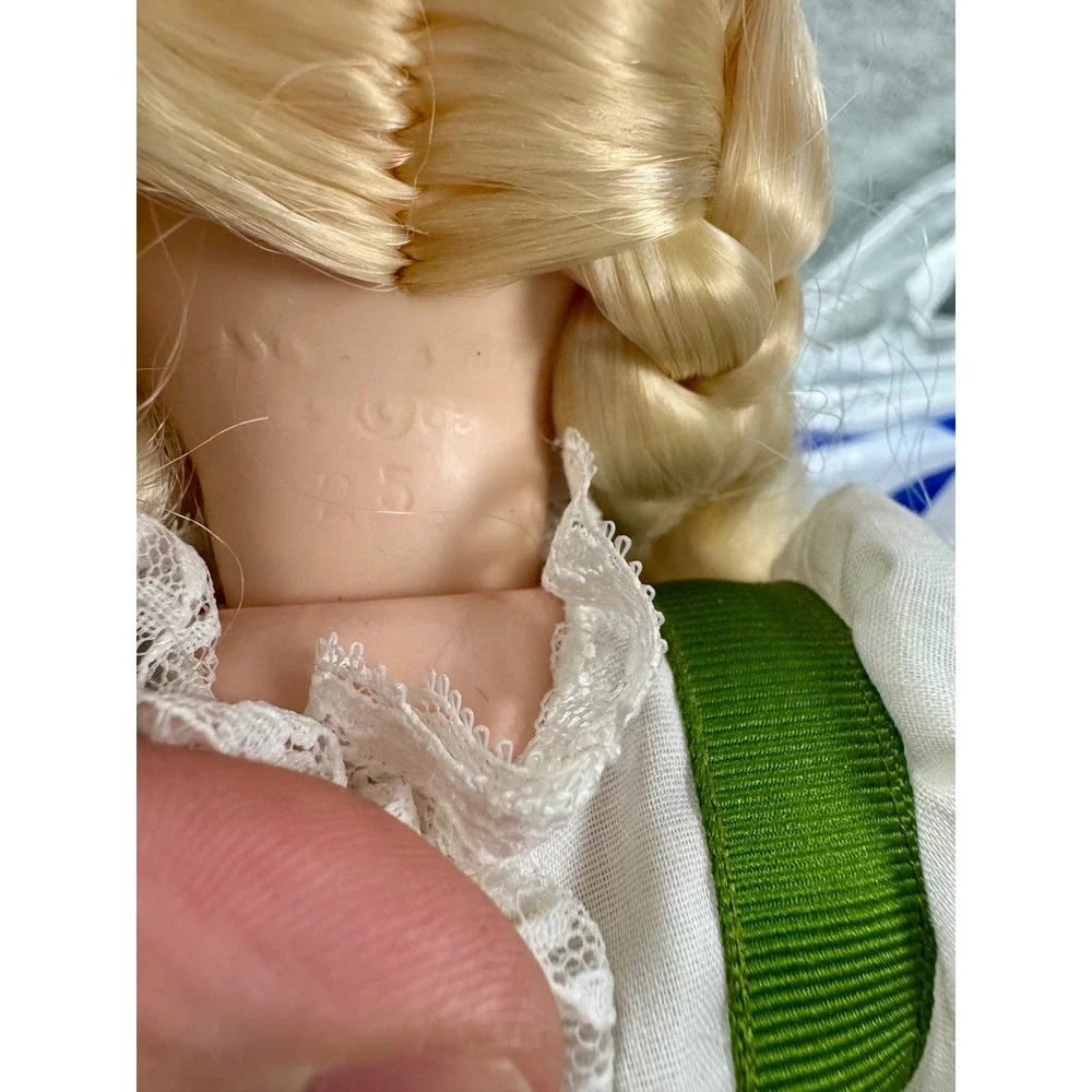 Madame Alexander Heidi Doll Vintage Blonde Braids Floral Dirndl Eyelet Apron 12